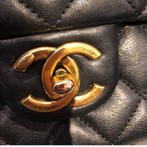 Gorgeous Classic Chanel Medium Double Bag - Picture 4 of 5